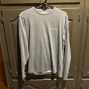 Columbia long sleeve shirt. Great condition.